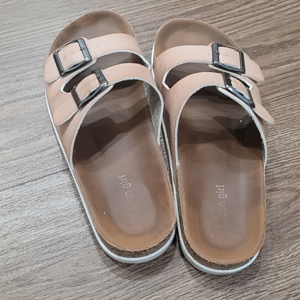 ‎Steve madden arizona sandals 8